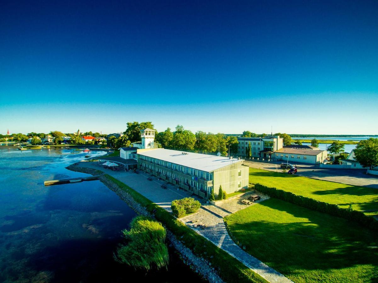 Hotel Promenaadi Haapsalu Dış mekan fotoğraf