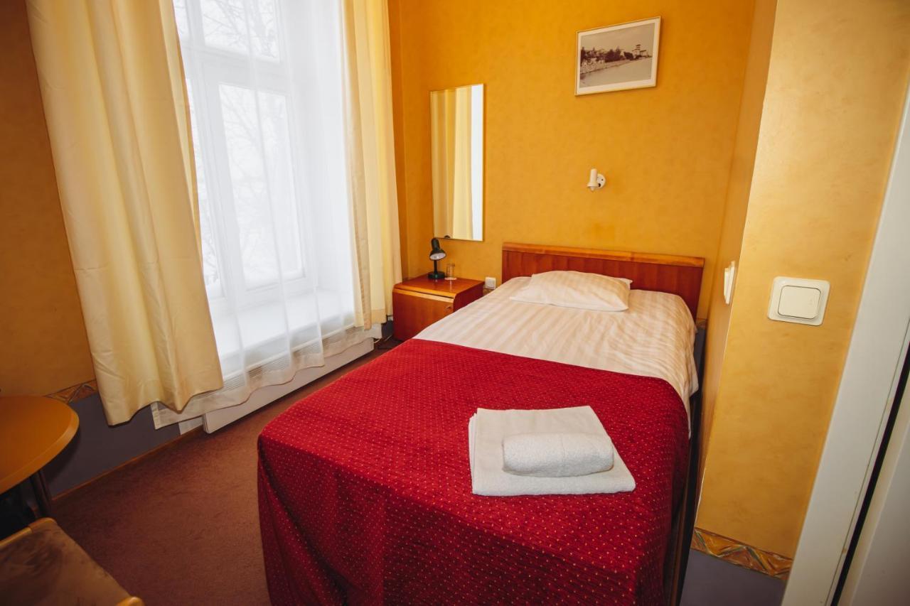 Hotel Promenaadi Haapsalu Dış mekan fotoğraf