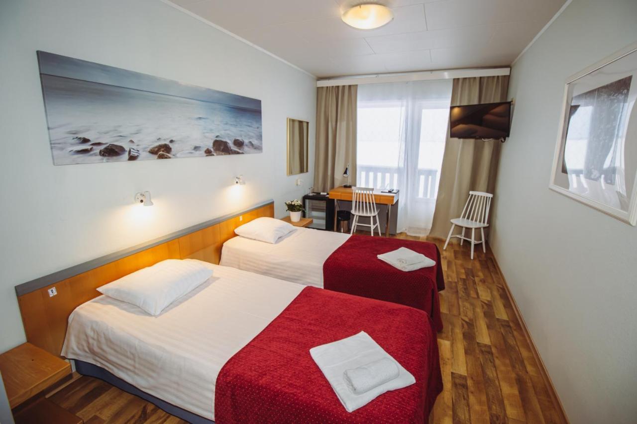 Hotel Promenaadi Haapsalu Dış mekan fotoğraf