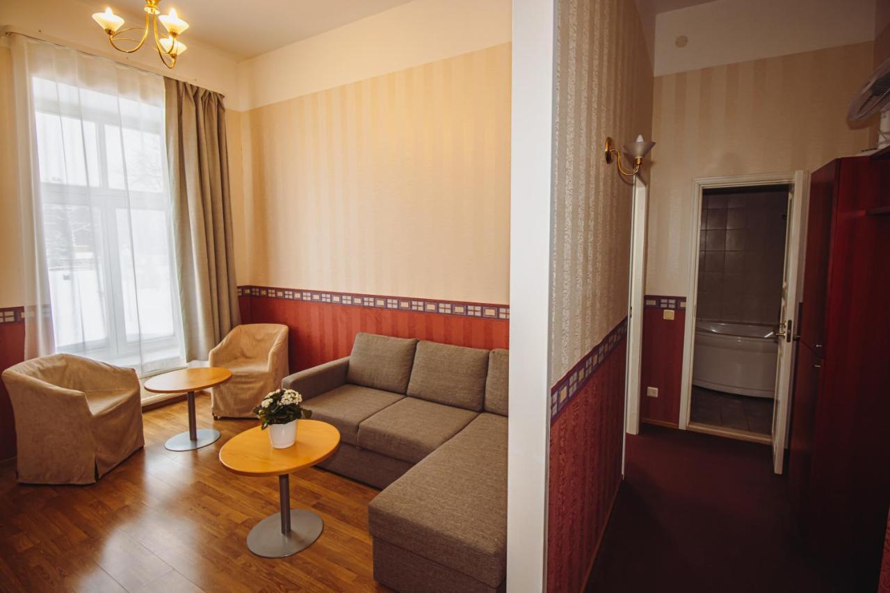 Hotel Promenaadi Haapsalu Dış mekan fotoğraf