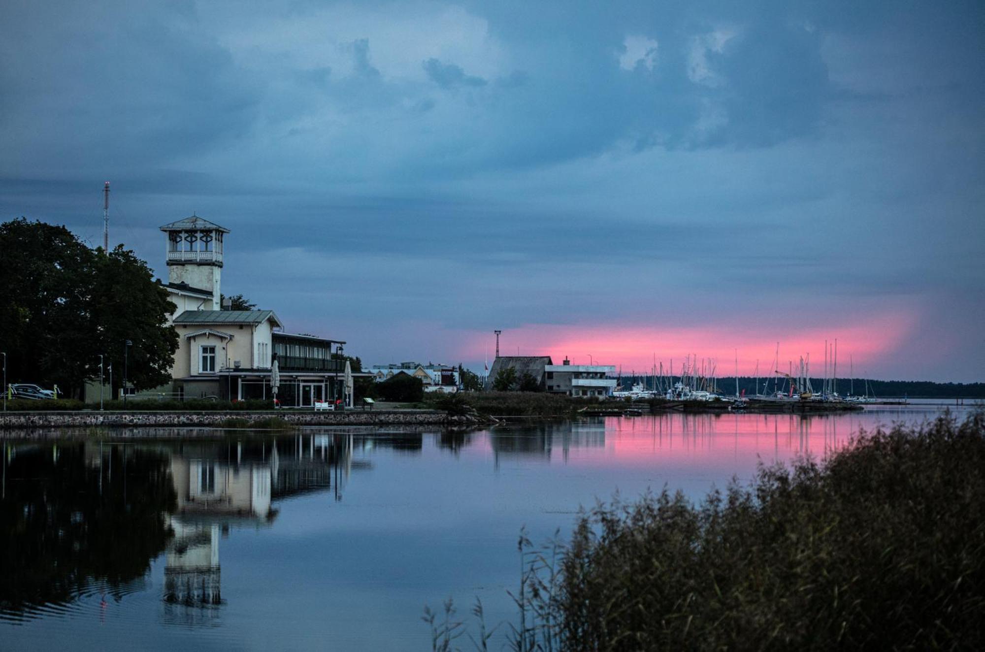 Hotel Promenaadi Haapsalu Dış mekan fotoğraf