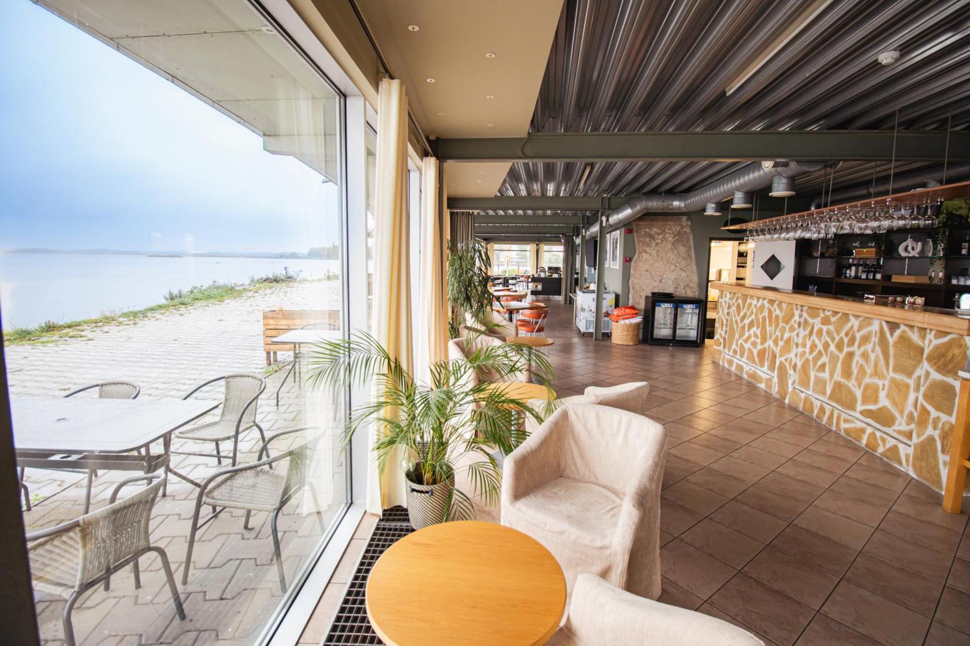 Hotel Promenaadi Haapsalu Dış mekan fotoğraf