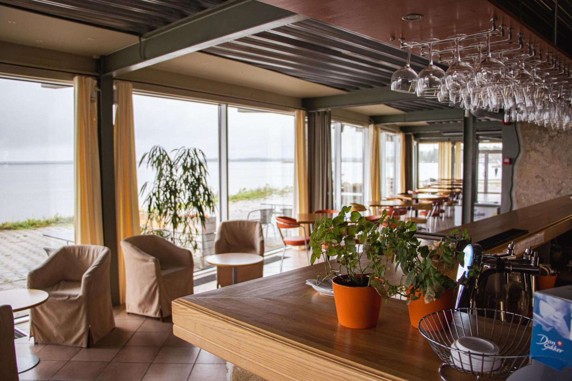 Hotel Promenaadi Haapsalu Dış mekan fotoğraf